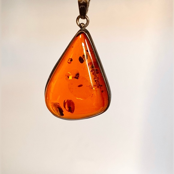 πHost Pickπ GORGEOUS Vintage Boho Artisan Sterling Silver Amber Pendant - Picture 1 of 6